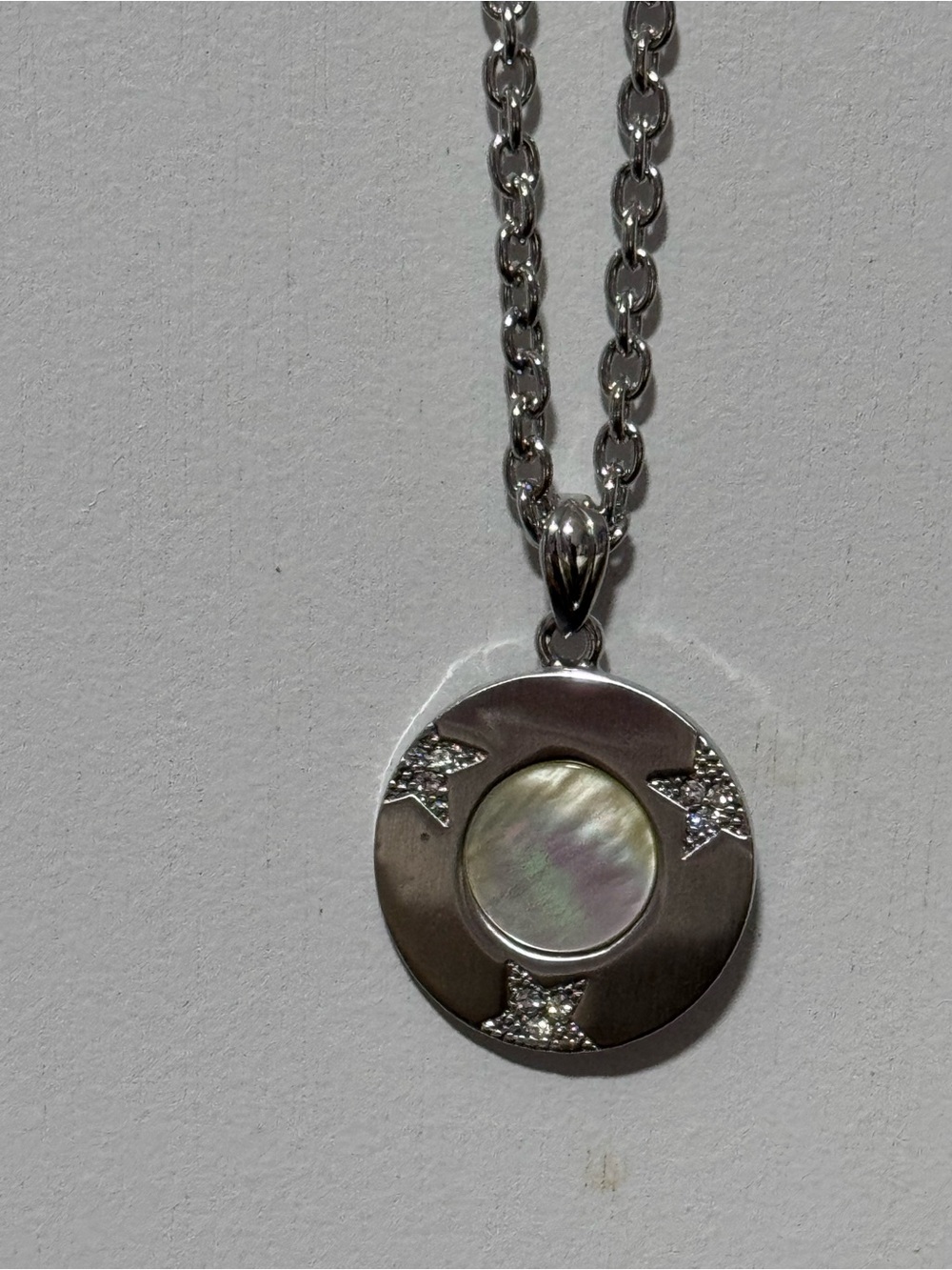 NWT Crystal Collection Star Accent Pendant Necklace